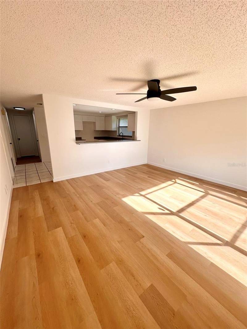 2 bedroom Single Family Residence at 15717 Avalon Avenue, High Point, Clearwater — photo 4