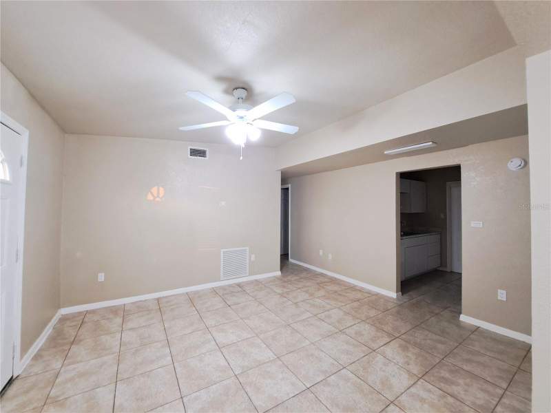 3 bedroom Single Family Residence at 3934 Conway Boulevard, Port Charlotte Sec 003, Port Charlotte — photo 4