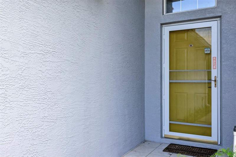 2 bedroom Single Family Residence at 4271 N Lincoln Avenue, Oakwood Village Of Beverly Hills, Beverly Hills — photo 4