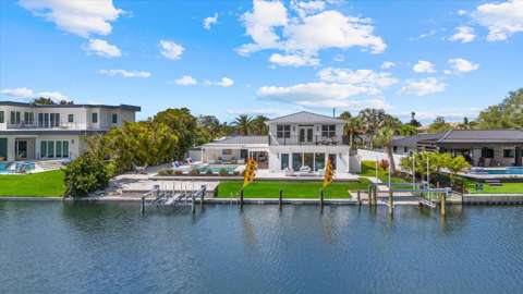 813 Idlewild Way, home for sale on Idlewild Way