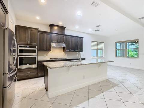 8325 Topsail Place, Winter Garden FL - photo 10 of 73