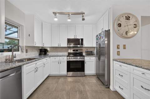 5010 Stolls Avenue, Tampa FL - photo 18 of 47