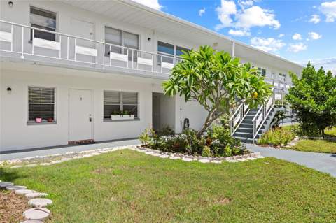 5875 18th Street #15, St Petersburg FL - photo 20 of 45