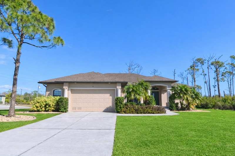 3 bedroom Single Family Residence at 2 Stern Place, Rotonda Sands, Placida — photo 1