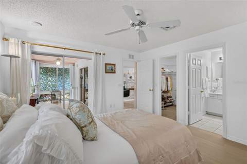 954 Avalon Avenue, Lady Lake FL - photo 16 of 58