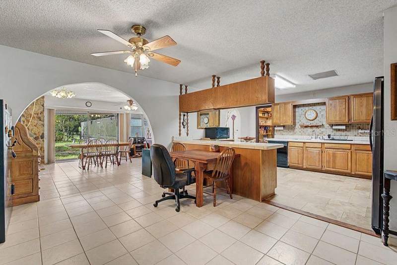 3 bedroom Single Family Residence at 12960 SE 114th Place, Rainbow Lakes Estate, Dunnellon — photo 3