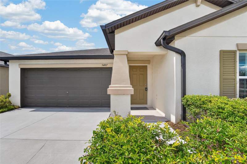 3 bedroom Single Family Residence at 5487 Blue Azure Drive, Berry Bay Sub, Wimauma — photo 5
