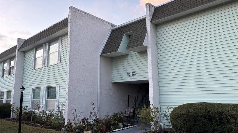 1 bedroom Condominium at 5433 Palm Drive, Twin Lakes Village, New Port Richey — photo 1