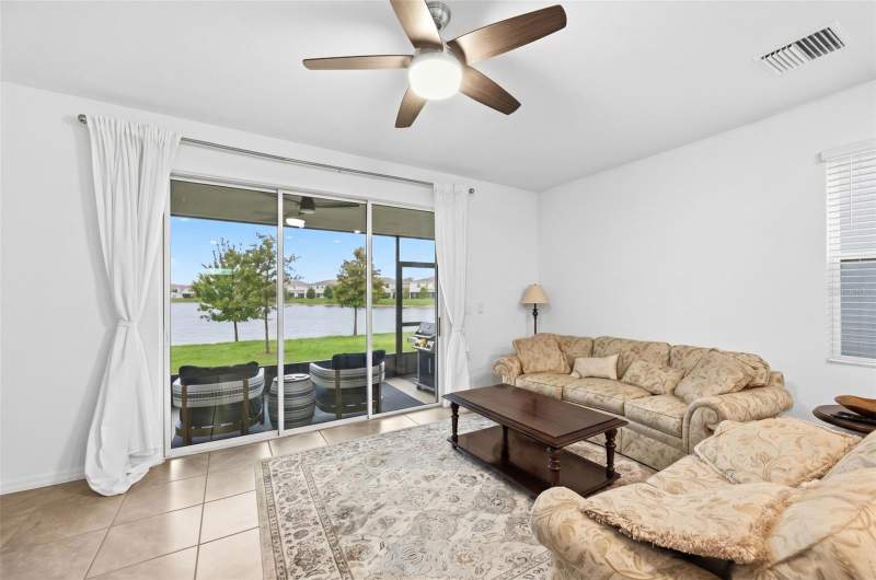 3 bedroom Townhouse at 369 Mangrove Shade Circle, Mangrove Point Phases 2 And 3, Apollo Beach — photo 2