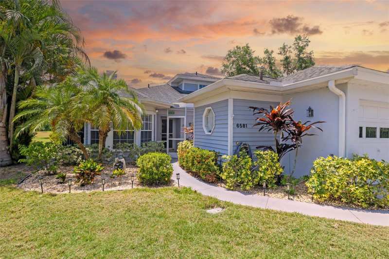 3 bedroom Villa at 6581 Approach Road #63, Westwoods At Sunrise, Sarasota — photo 1