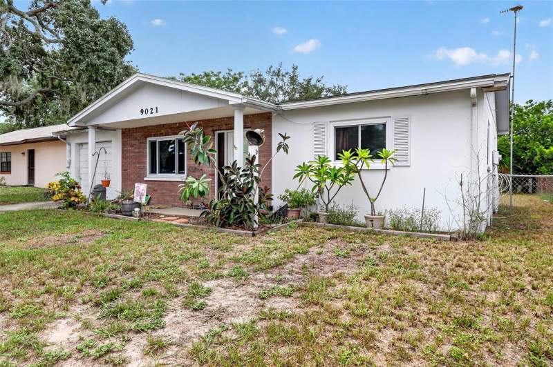 2 bedroom Single Family Residence at 9021 Richwood Lane, The Lakes, Port Richey — photo 2