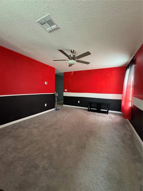 36569 Smithfield Lane, Zephyrhills FL - photo 8 of 30