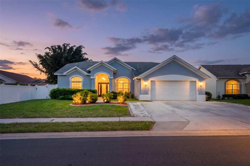 6 bedroom Single Family Residence at 7904 Oregold Drive, Rosewood At River Ridge Ph 07, New Port Richey — photo 1