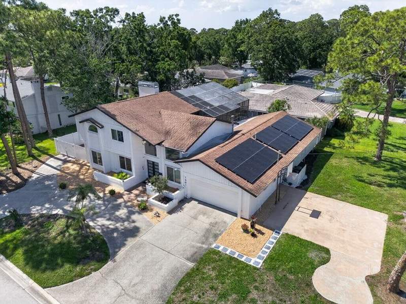 5 bedroom Single Family Residence at 1461 87th Avenue, Barcley Estates 3rd Add, St Petersburg — photo 4