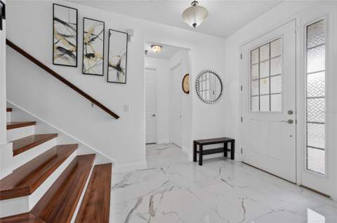 2527 Nouveau Way, Kissimmee FL - photo 9 of 60