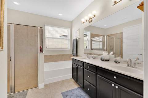 8711 Eden Cove Drive, Winter Garden FL - photo 13 of 37