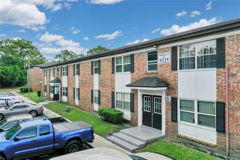 2 bedroom Condominium at 5325 Curry Ford Road #D102, Grove Park Condo, Orlando — photo 1