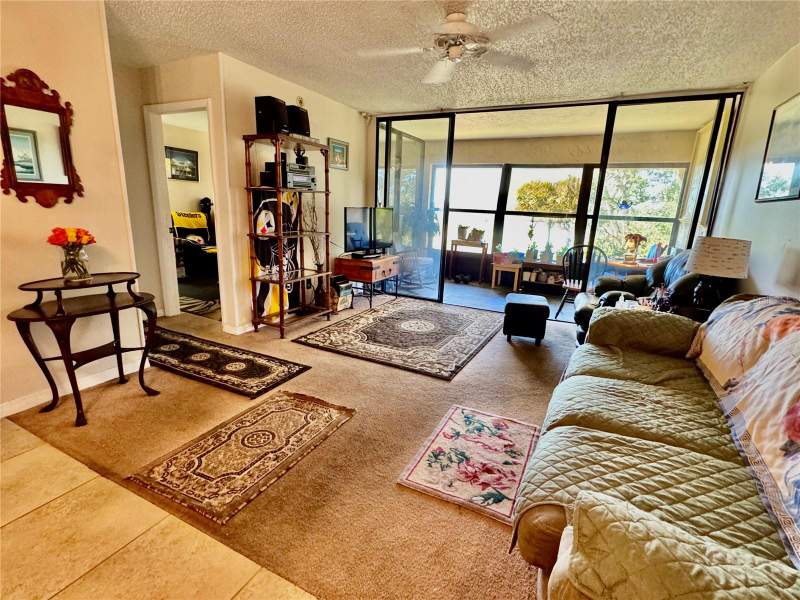 2 bedroom Condominium at 12300 Vonn Road #5304, Villas De Golf Condo, Largo — photo 5