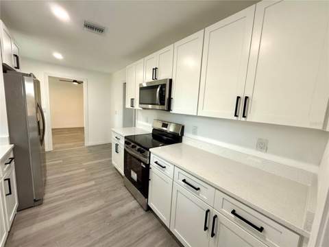 701 Alfred Drive, Orlando FL - photo 13 of 30