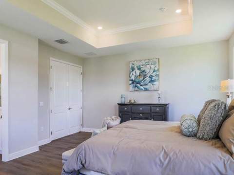 930 Buckeye Drive, Lady Lake FL - photo 12 of 29