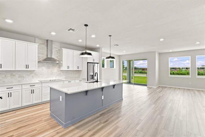 4 bedroom Single Family Residence at 5027 Orinoco Lane, Lakeside At Satilla, St Cloud — photo 2