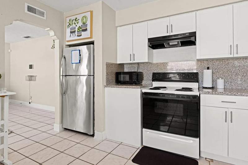 2 bedroom Single Family Residence at 3512 N 15th Street, Benjamins 3rd Sub, Tampa — photo 3