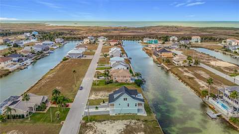 3487 Sheephead Drive, Hernando Beach FL - photo 10 of 78