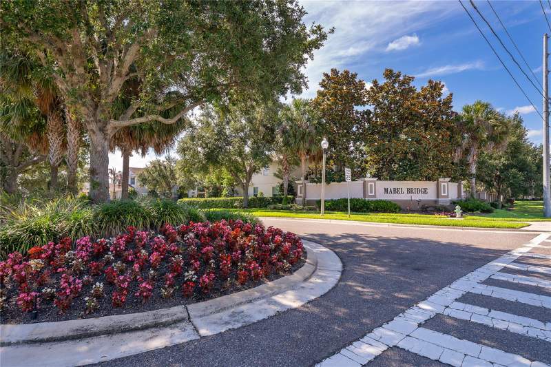 4 bedroom Single Family Residence at 11437 Wakeworth Street, Mabel Bridge 5, Orlando — photo 4