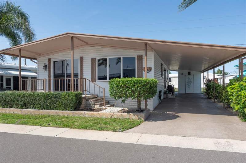 2 bedroom Manufactured Home at 34236 Canal Drive #236, Sunset Palms Unrec, Pinellas Park — photo 2