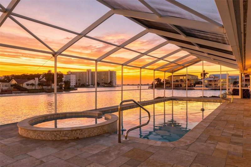 4 bedroom Single Family Residence at 5921 Seabird Drive, Skimmer Point Ph II, Gulfport — photo 5