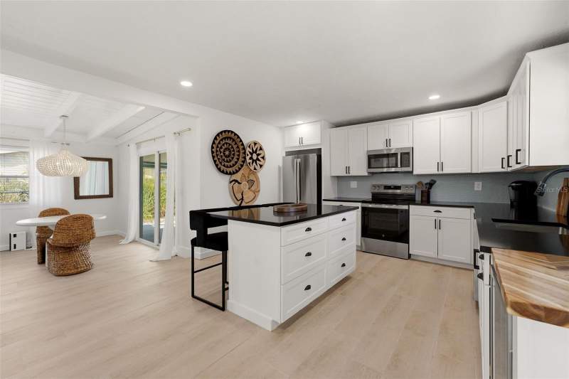 2 bedroom Single Family Residence at 1757 Mova Street, Vamo 2nd Add To, Sarasota — photo 5