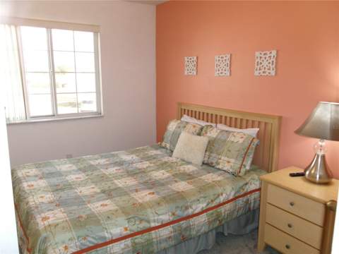 1285 S South Beach Circle, Kissimmee FL - photo 10 of 26