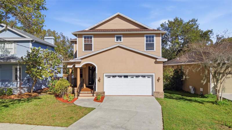 4 bedroom Single Family Residence at 7504 S West Shore Boulevard, Port Tampa City Map, Tampa — photo 2