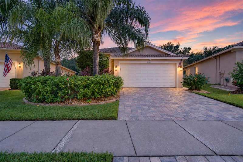 3 bedroom Single Family Residence at 15906 Cobble Mill Drive, Valencia Lakes Ph 2, Wimauma — photo 1