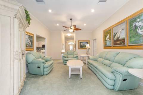 1074 Avenida Sonoma, Lady Lake FL - photo 13 of 44