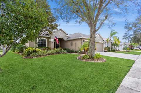 1433 Emerald Hill Way, golf community for sale in Valrico
