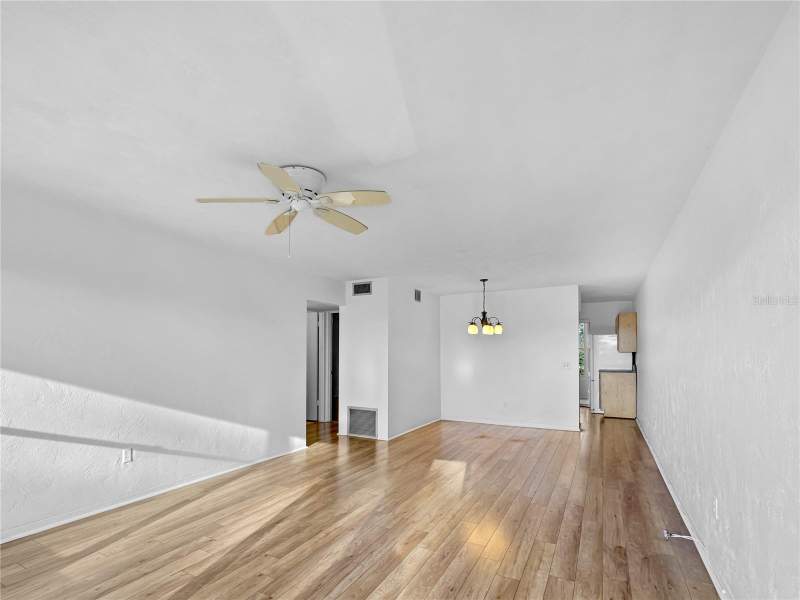 2 bedroom Condominium at 4300 58th Street #1915, Clearview Oaks Paradise, Kenneth City — photo 4