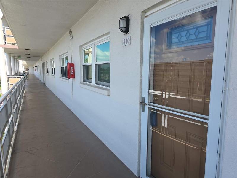 2 bedroom Condominium at 5603 80th Street #410, Five Towns Of St Pete, St Petersburg — photo 3