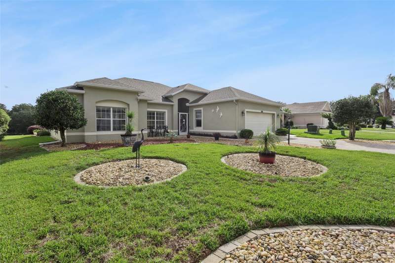 3 bedroom Single Family Residence at 24242 E Belle Mede Drive, Plantation At Leesburg Belle Terre Village L, Leesburg — photo 2