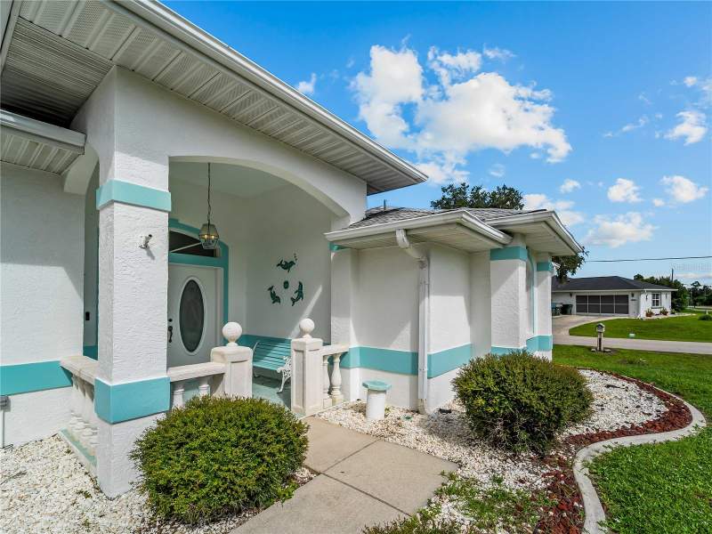 3 bedroom Single Family Residence at 4009 Atwater Drive, Port Charlotte Sub 22, North Port — photo 4