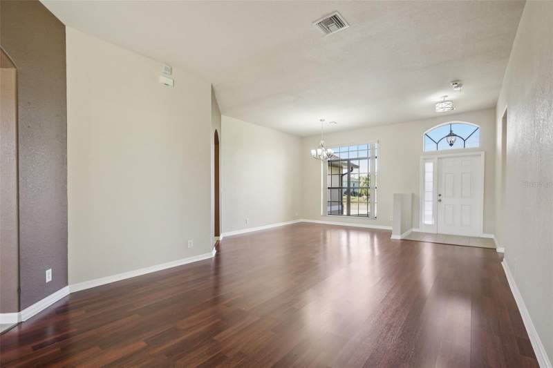 4 bedroom Single Family Residence at 10048 Lebanon Drive, Port Charlotte Sec 81, Port Charlotte — photo 3