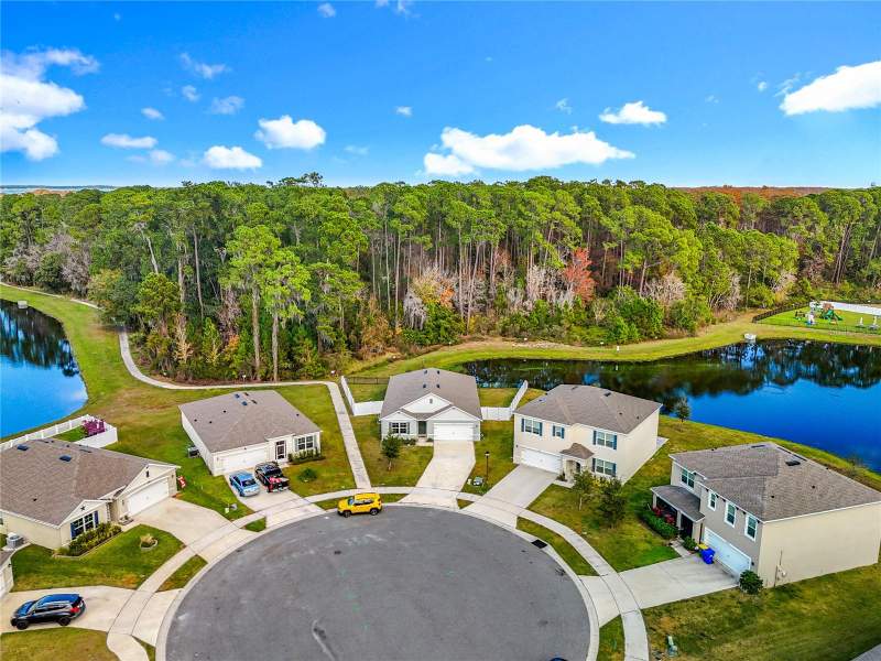 4 bedroom Single Family Residence at 2928 Canary Lane, Greenbrier/Baytree-Ph 2, Tavares — photo 5