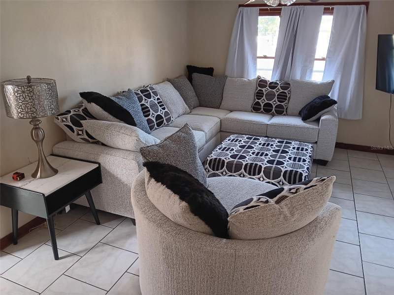 2 bedroom Single Family Residence at 5647 19th Street, City Zephyrhills, Zephyrhills — photo 3