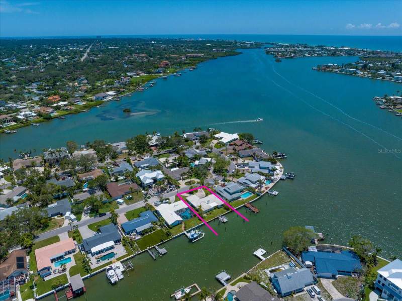 Harbor Hills
