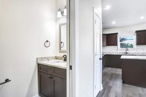 4209 W Woodlawn Avenue #A, Tampa FL - photo 10 of 25
