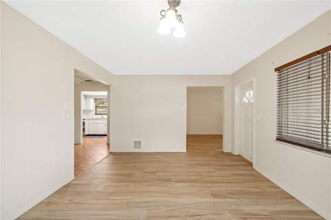 5527 Commonwealth Avenue, St Petersburg FL - photo 6 of 6