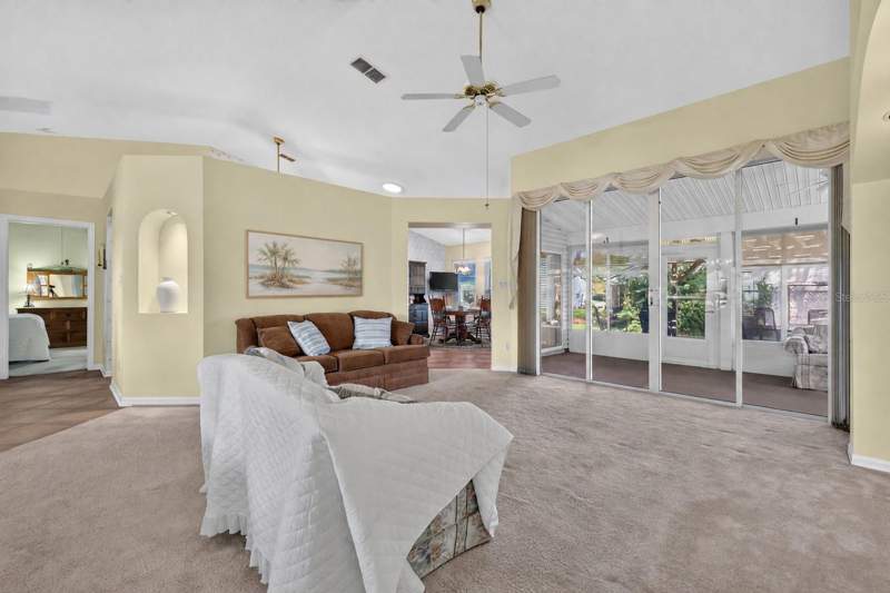 3 bedroom Single Family Residence at 25333 River Crest Drive, Plantation At Leesburg River Crest Unit 01, Leesburg — photo 5