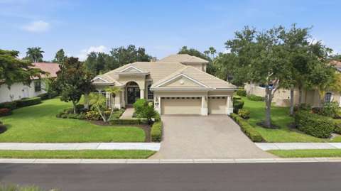 6806 Dominion Lane, home for sale in Lakewood Ranch 34202