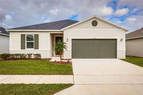 1525 Mattie Pointe Place, starter home for sale in Auburndale