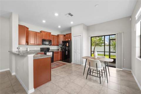 7667 Ginger Lily Court, Tampa FL - photo 14 of 62